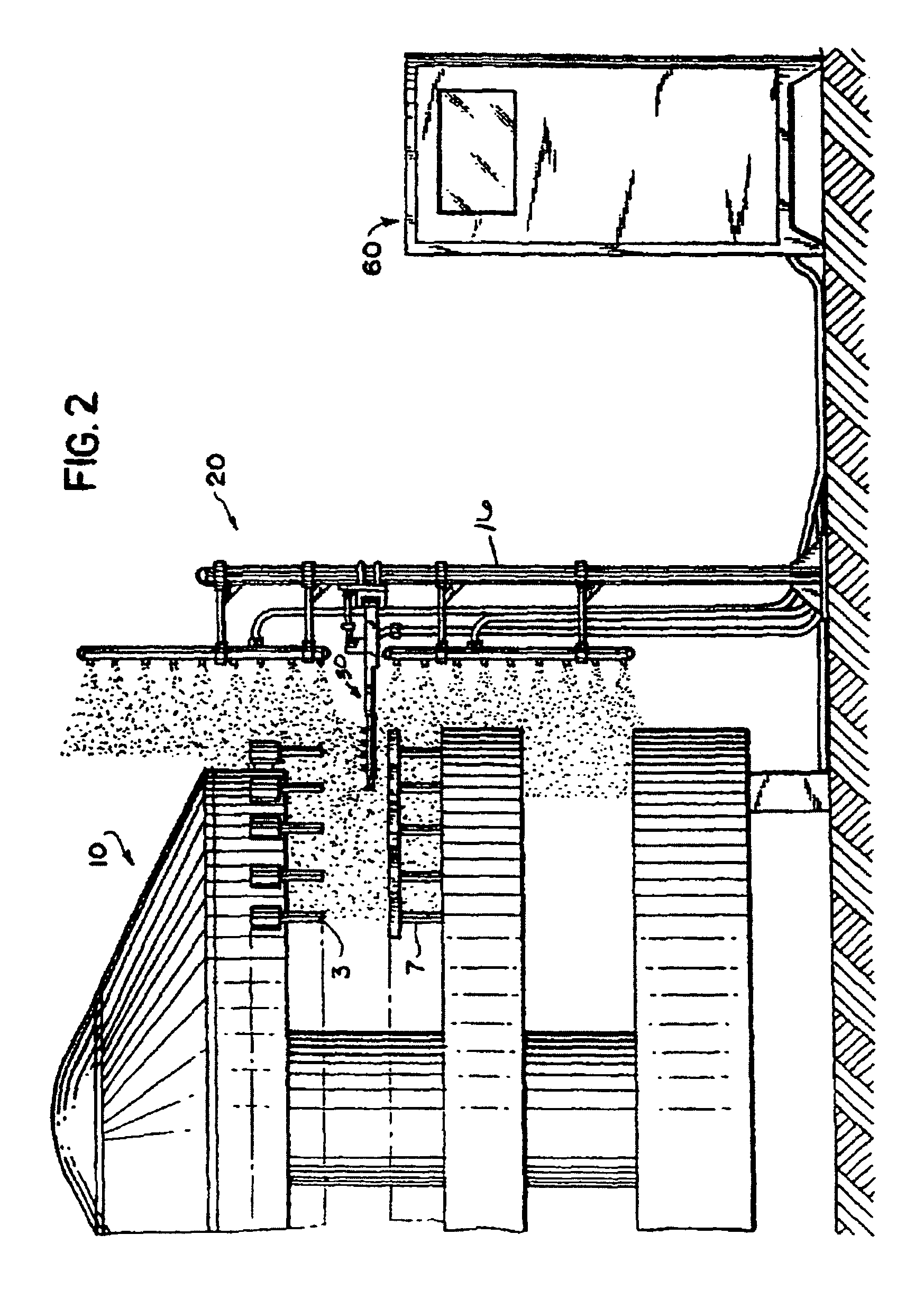 Cleaning system for a filling machine