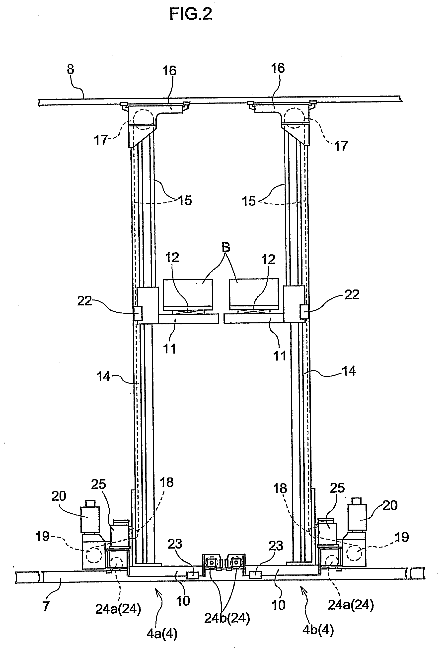 Article Transporting Apparatus and Method of Operating the Apparatus