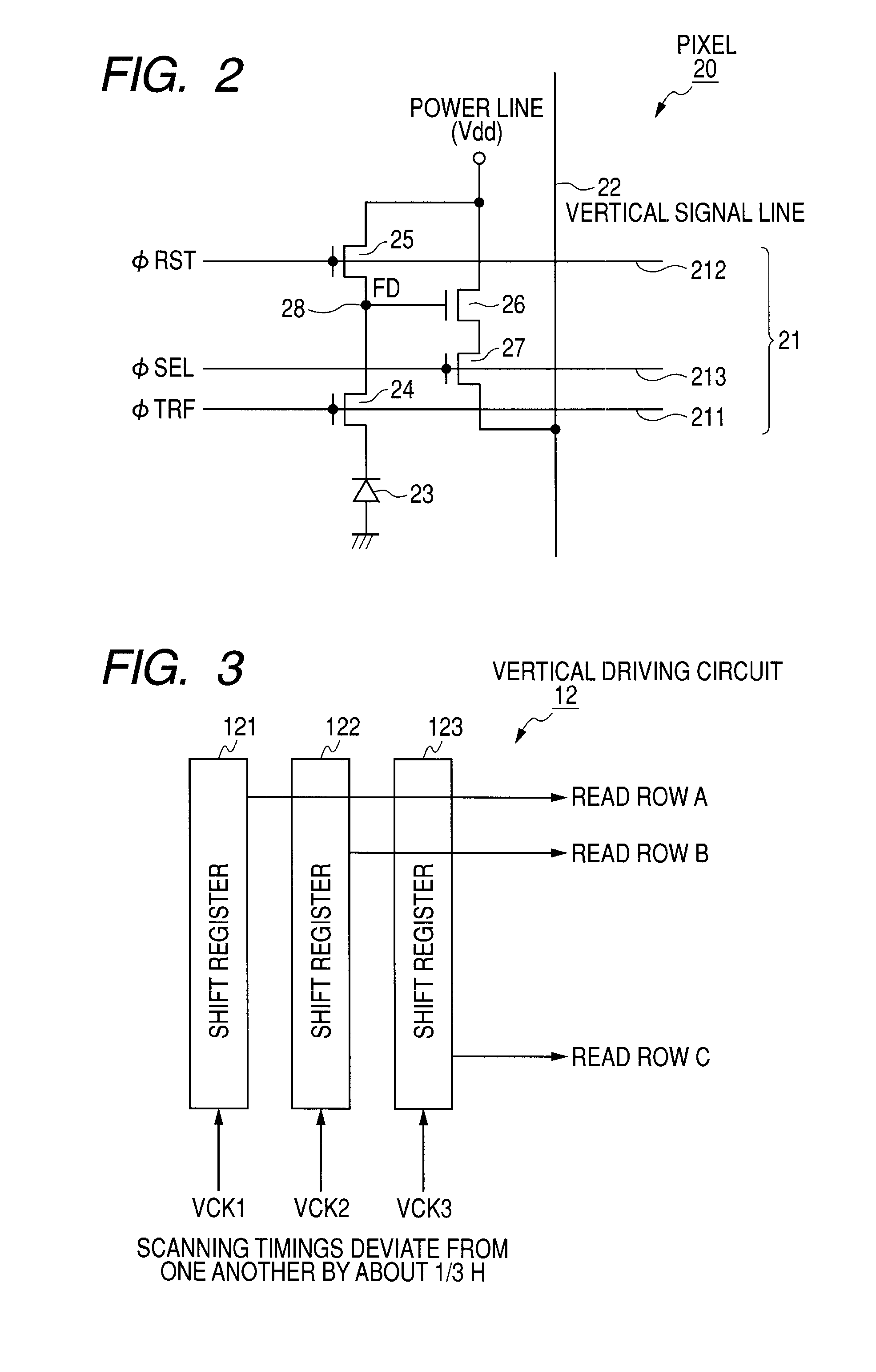 Physical quantity detecting device, method of driving the physical quantity detecting device and imaging apparatus