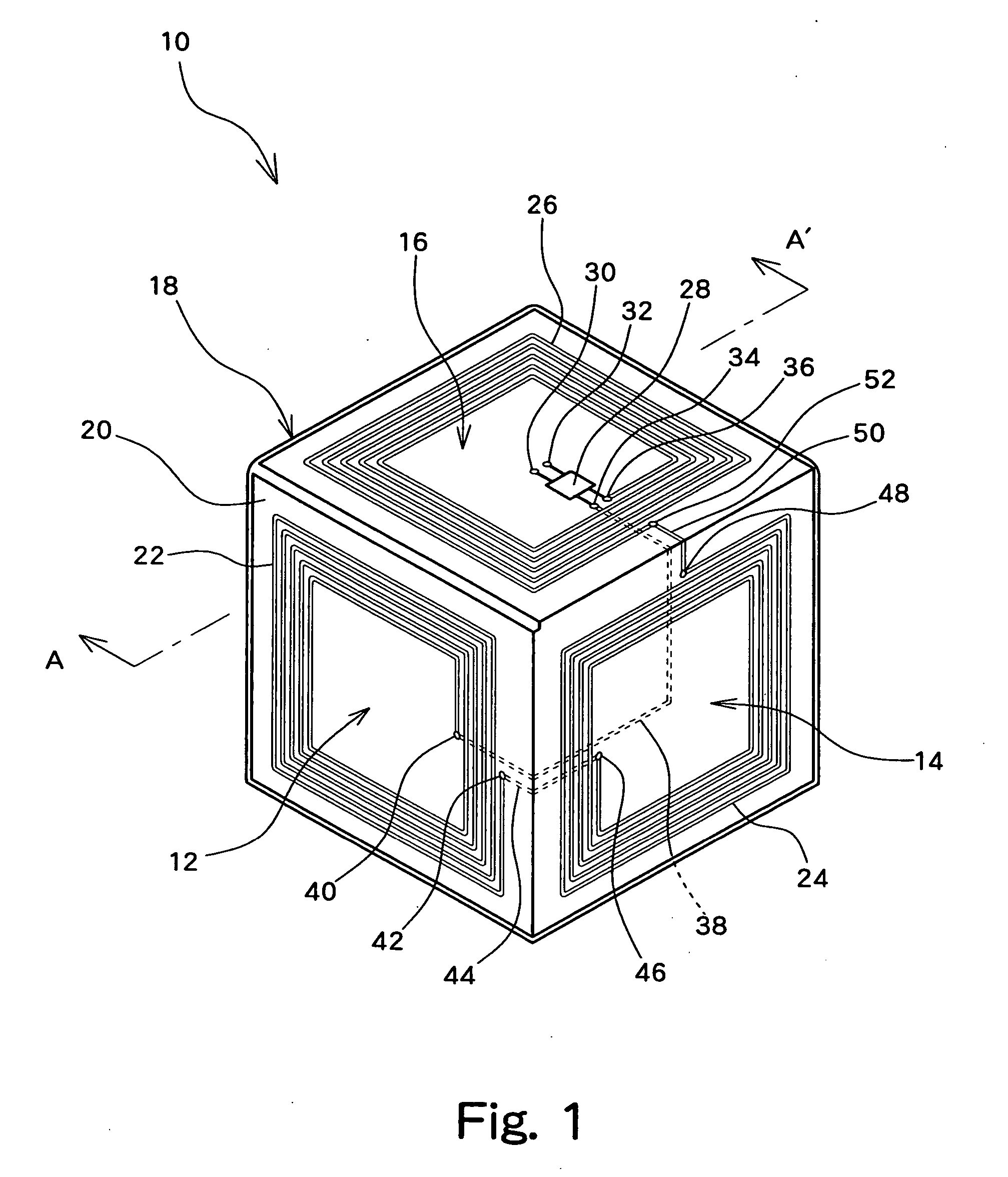 IC tag provided with three-dimensional antenna and pallet provided with the IC tag