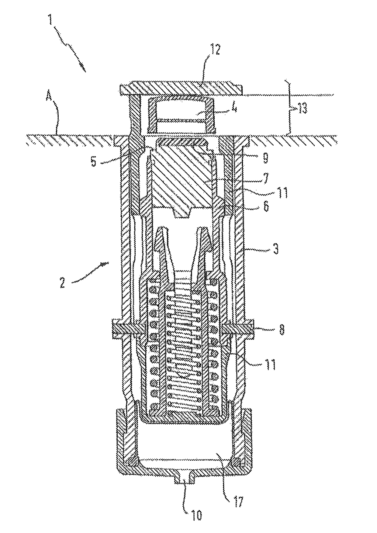 Connecting device with a clamping device for connecting to an arrangement for closing flow paths and monitoring the status of the clamping device and method for same