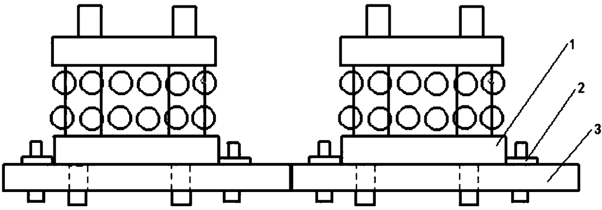 Fan-shaped section transverse tension resisting device of slab continuous casting machine