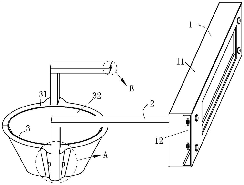 A rapid soil-fixing mechanism for transplanting garden seedlings