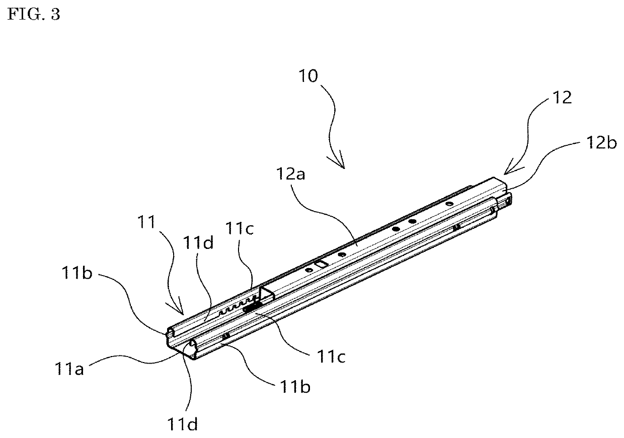 Seat sliding device and slide lever connecting structure in the seat sliding device