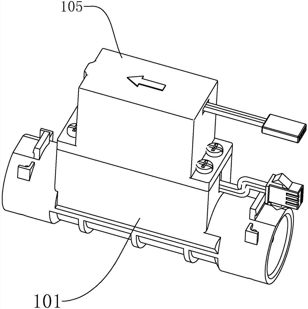 Automatic liquid flow regulating valve