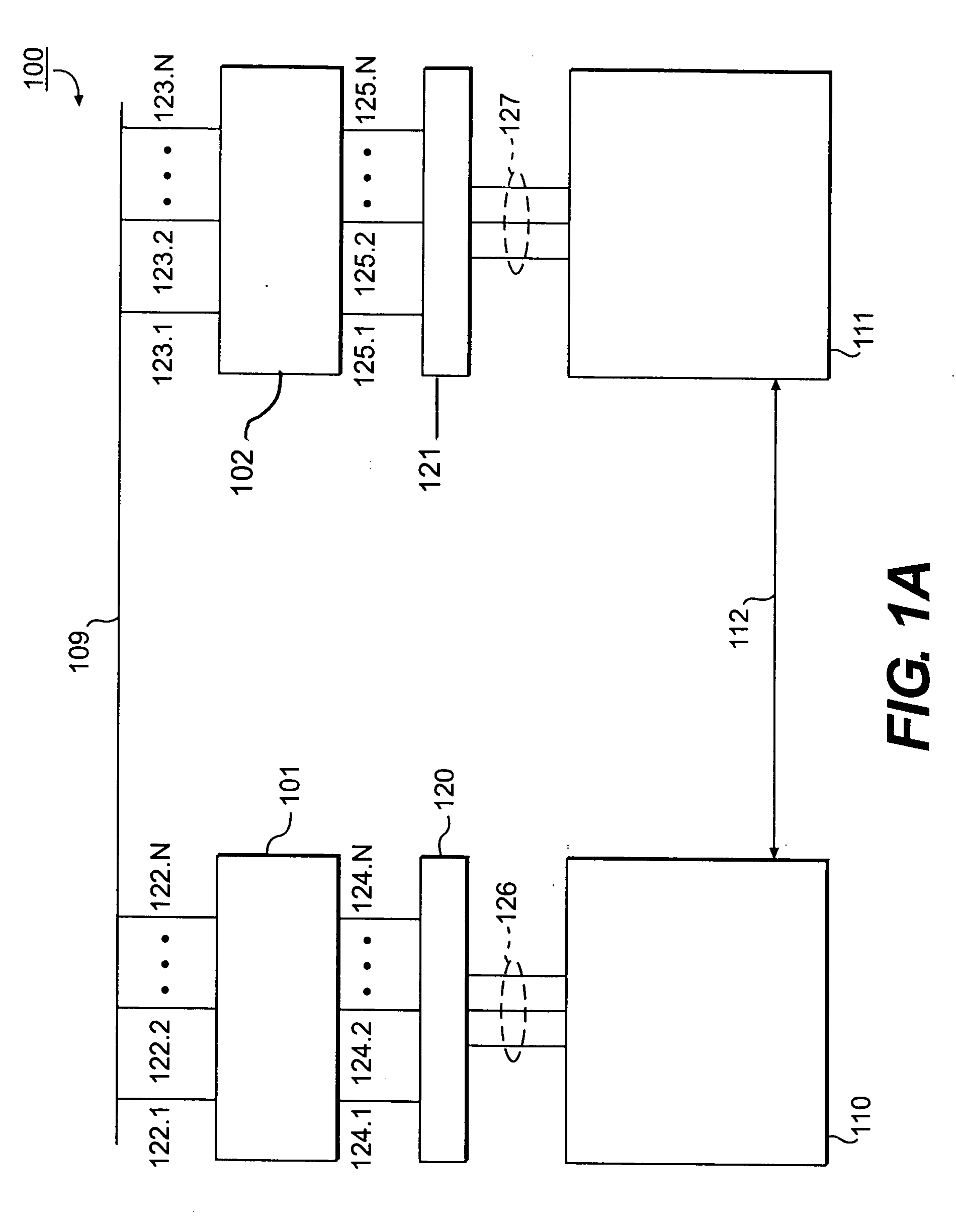 Heartbeat apparatus via remote mirroring link on multi-site and method of using same