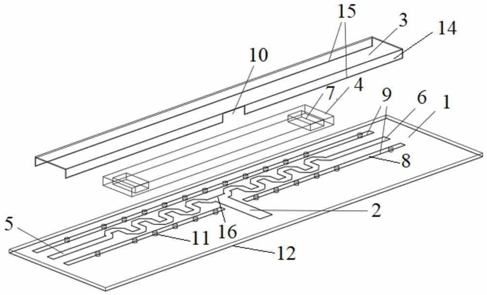 Power division and phase shift integrated assembly and base station antenna