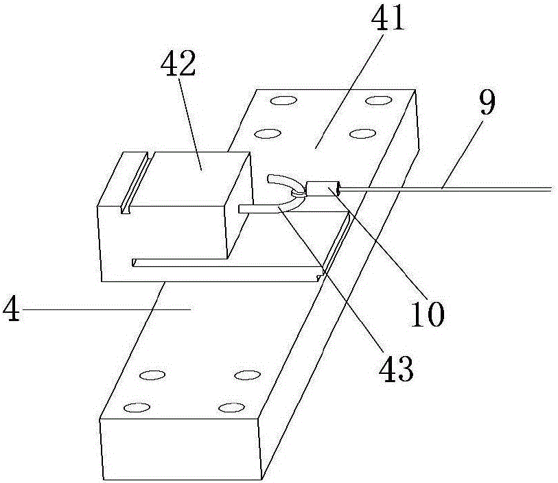 Cable cutting device for flexible cable net of cable antenna