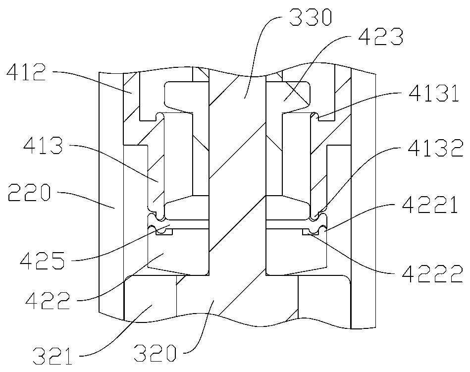 Flush toilet cleaning fluid filling device