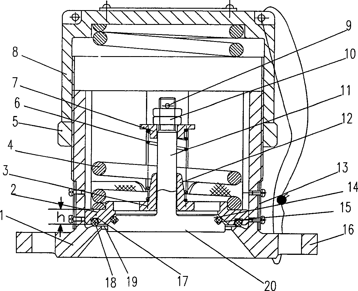 Tank vehicle mounted breathing type safety valve