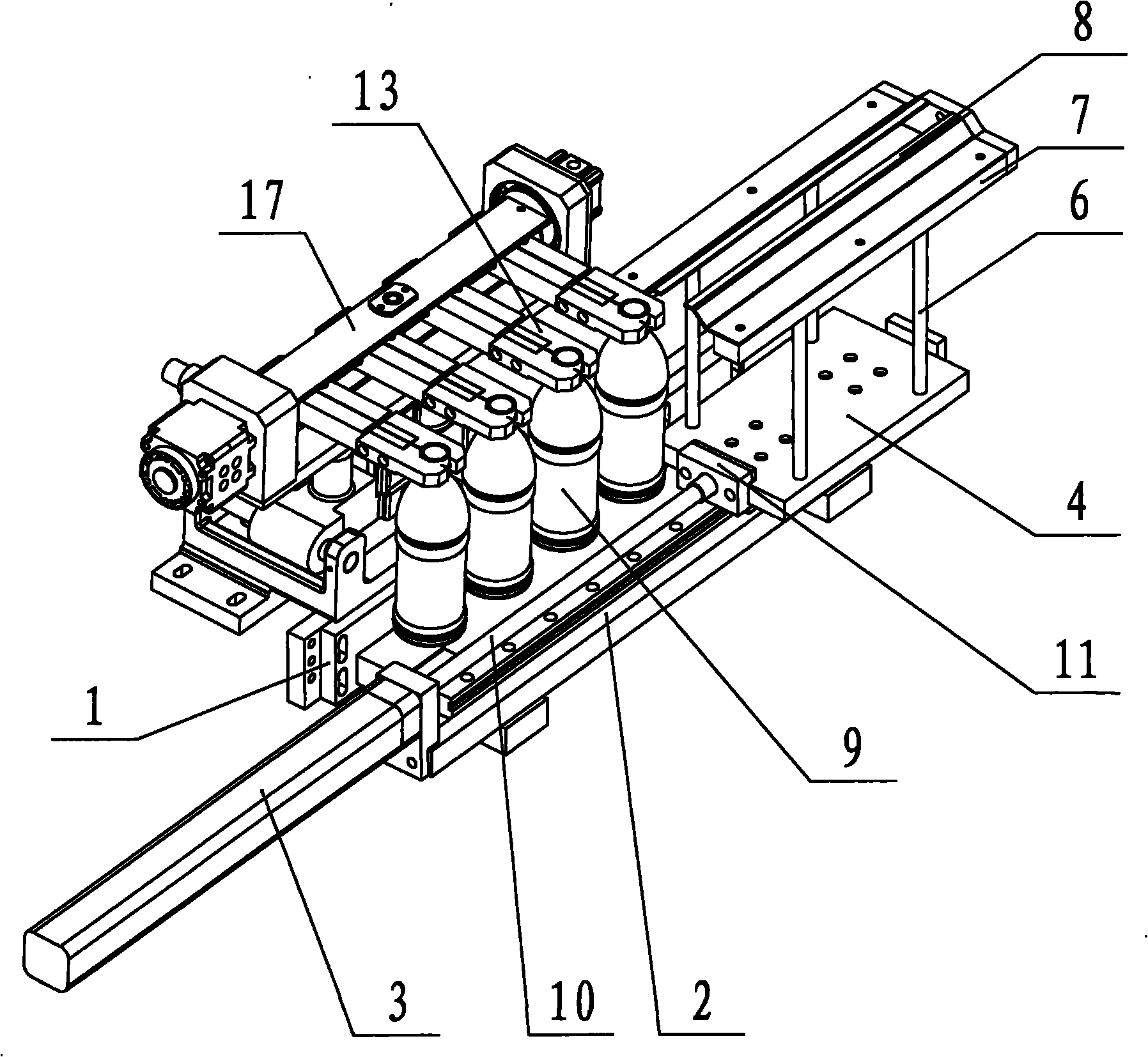 Bottle-conveying transition device in bottle blowing machine