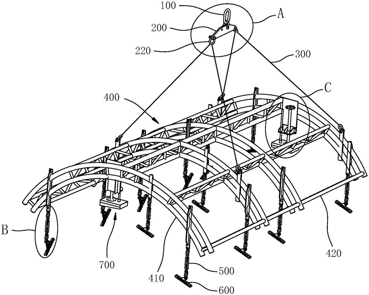 Hoisting and transferring device for barrel-shaped skin panel components