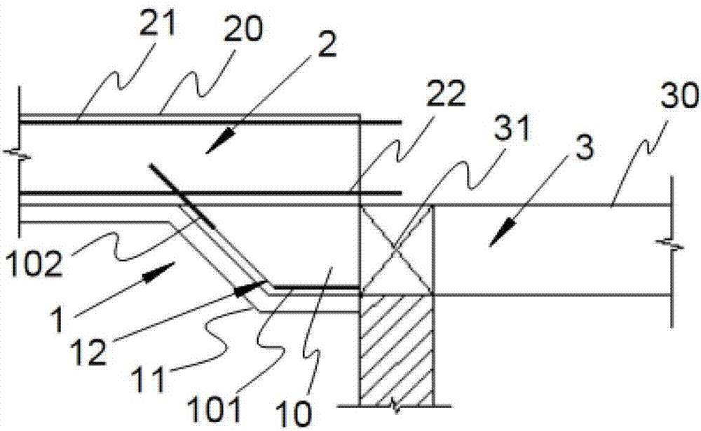 Force-transferring device for shallow pit base plate and deep pit strut and construction method