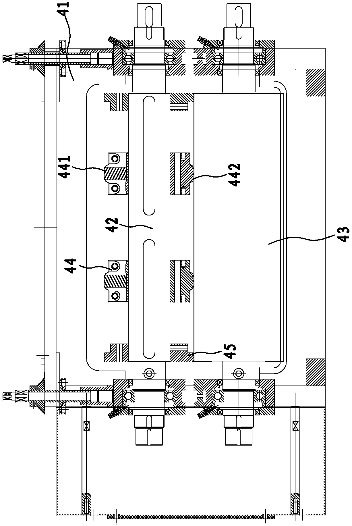 A kind of edge banding process of elastic channel of diaper legs