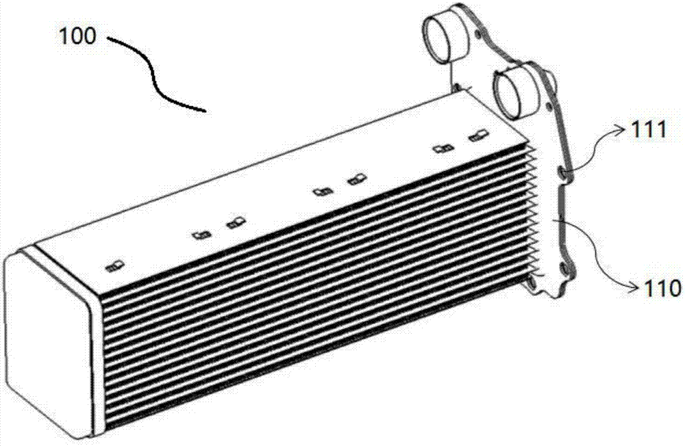 Side-inserted mounting and fixing mechanism for intercooler