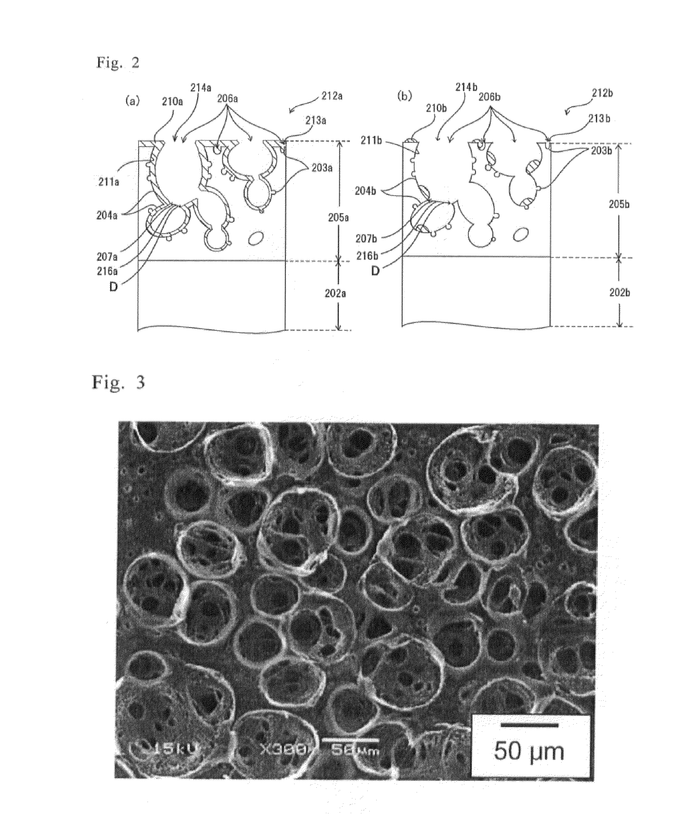 Article with foamed surface, implant and method of producing the same