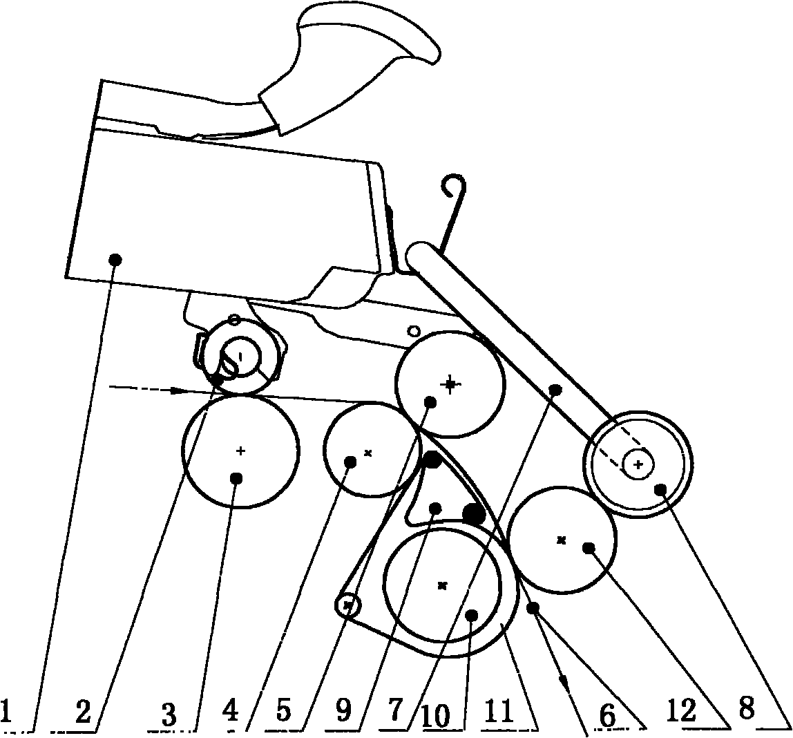 Crank arm type flying cotton removing device