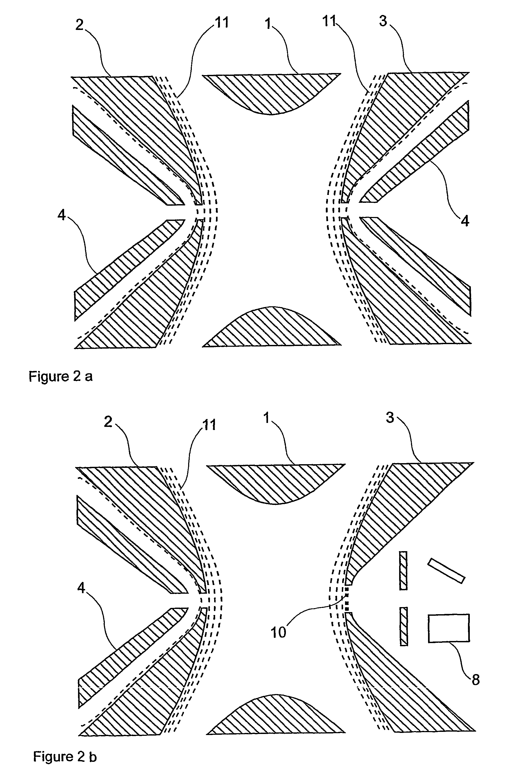 Quadrupole ion trap device and methods of operating a quadrupole ion trap device