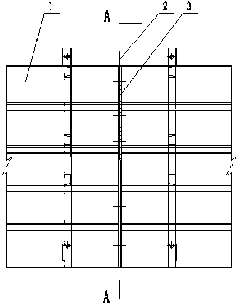 Manufacturing technology of reserved expansion joint and reserved deformation joint of crash barrier