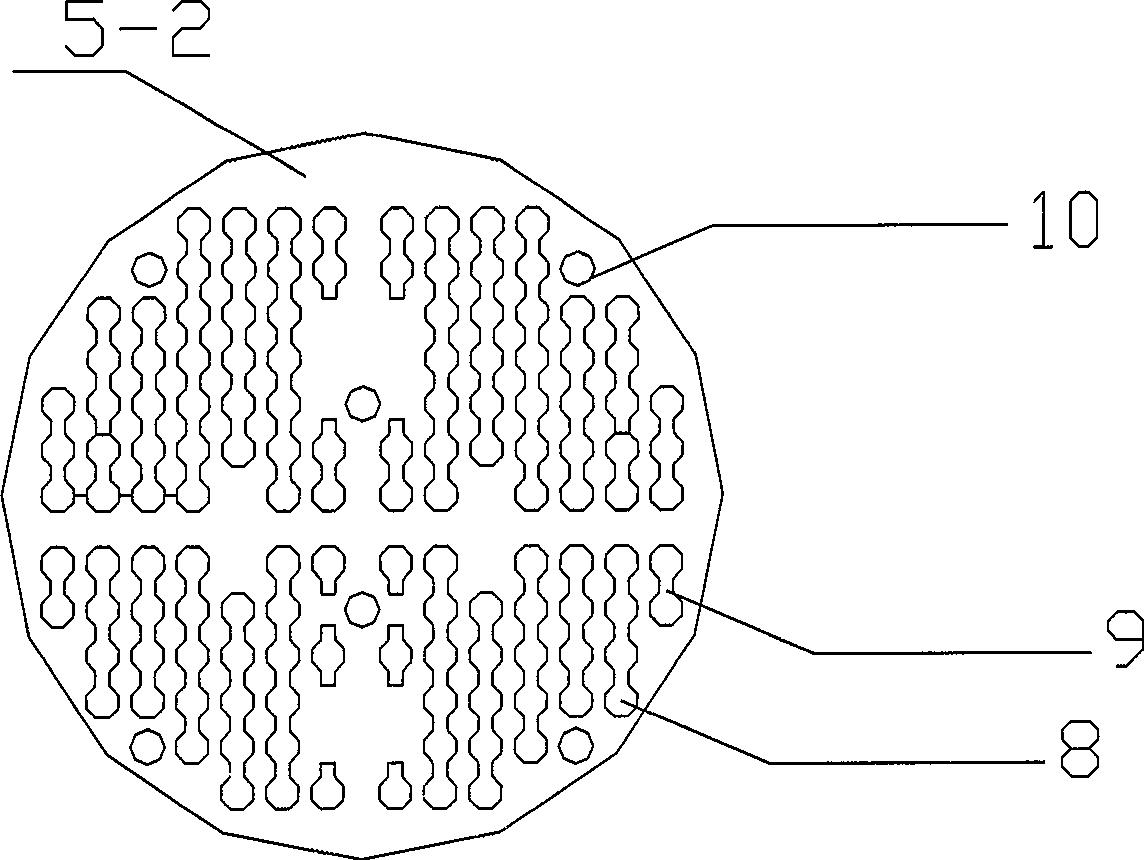 Heat exchange method of pipe shell type heat-exchanger and heat exchanger thereof