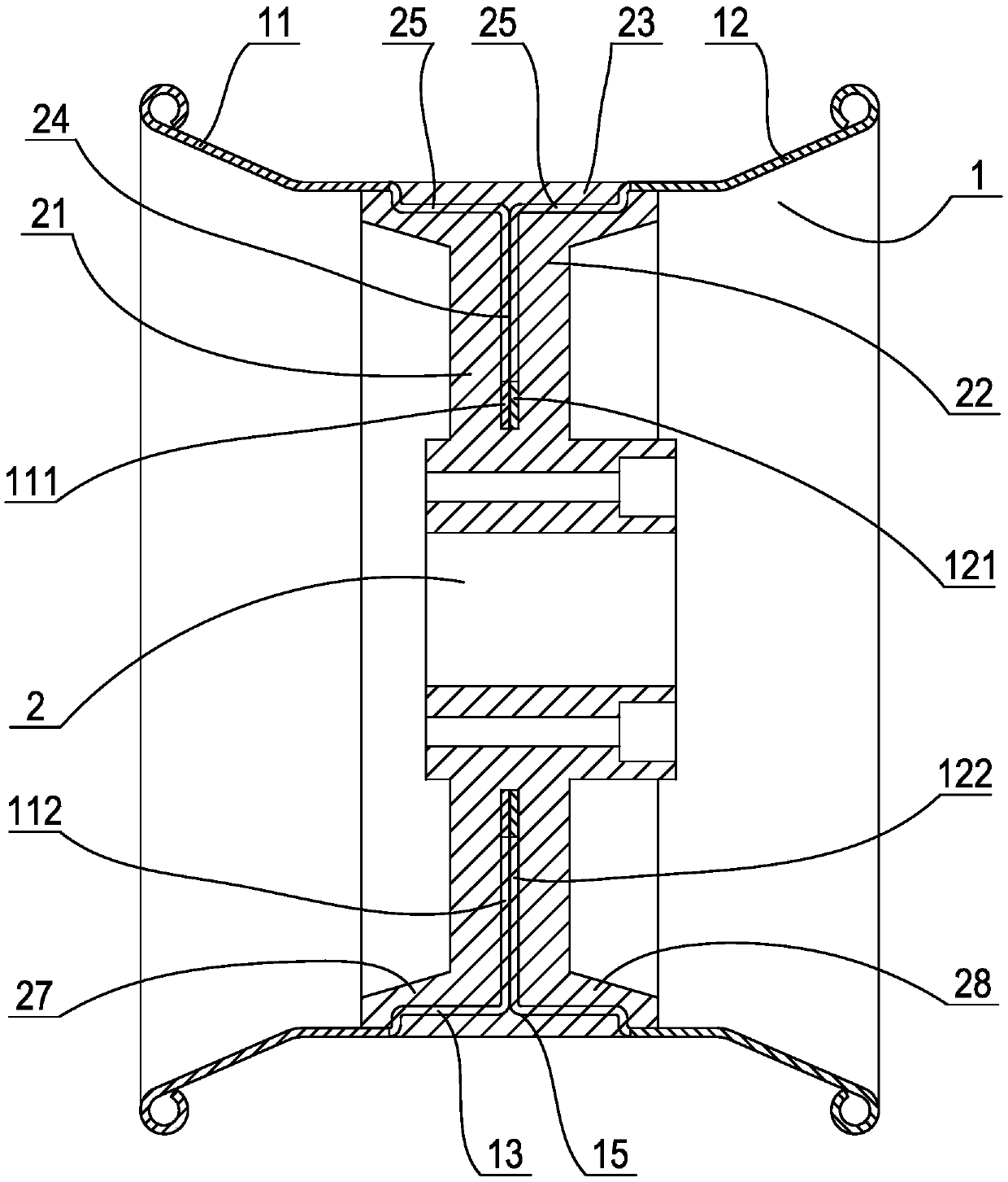 Composite rim and manufacturing method thereof