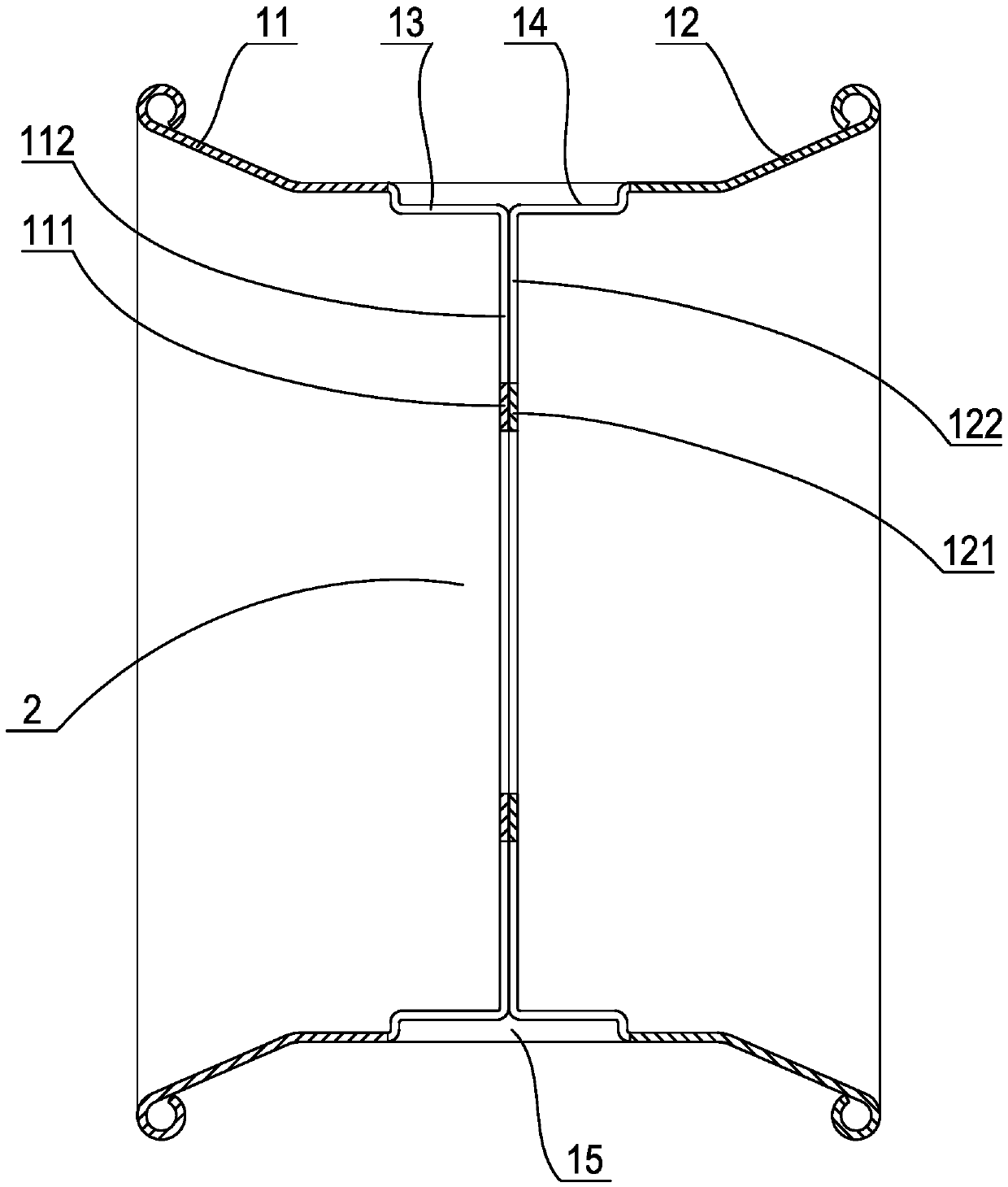 Composite rim and manufacturing method thereof