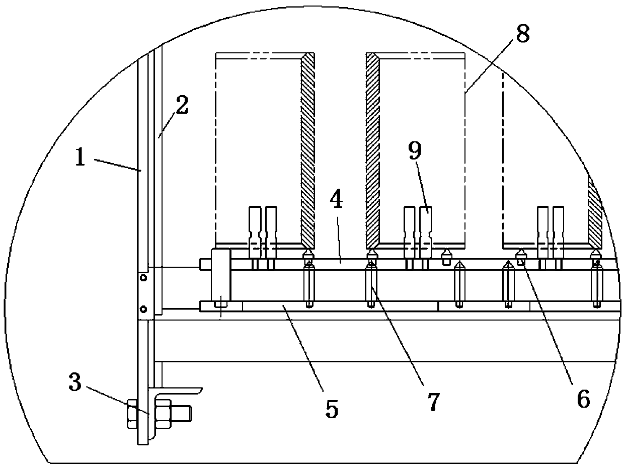 Magnetically-conductive half ring electroplating device