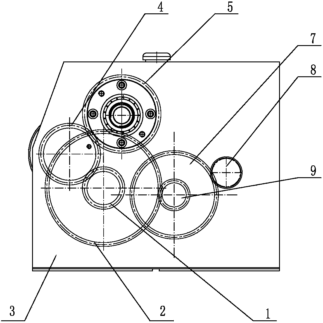 Automatic anti-backlash cutting gearbox