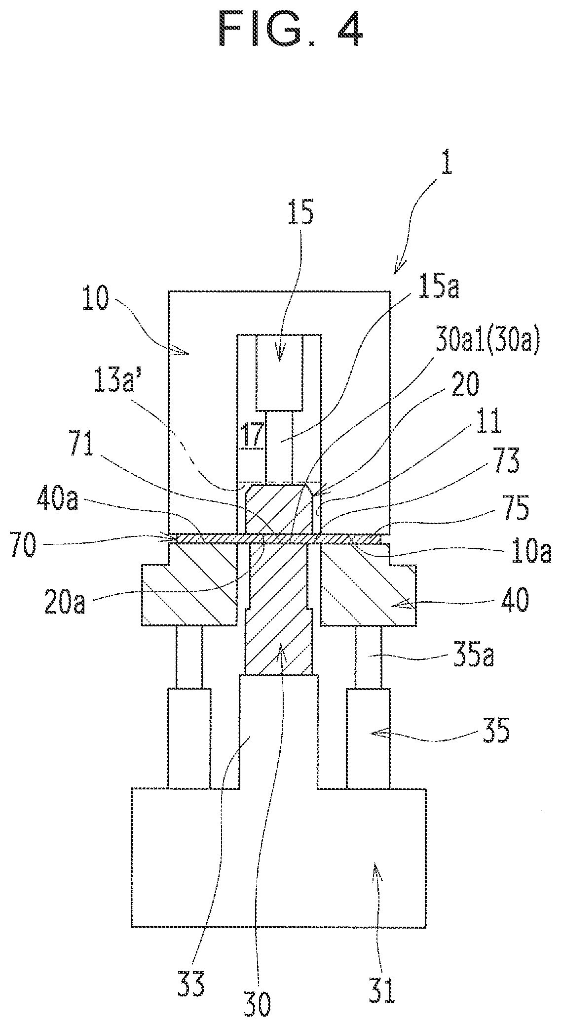Manufacturing apparatus and manufacturing method for hat-shaped section component with curved projection portion