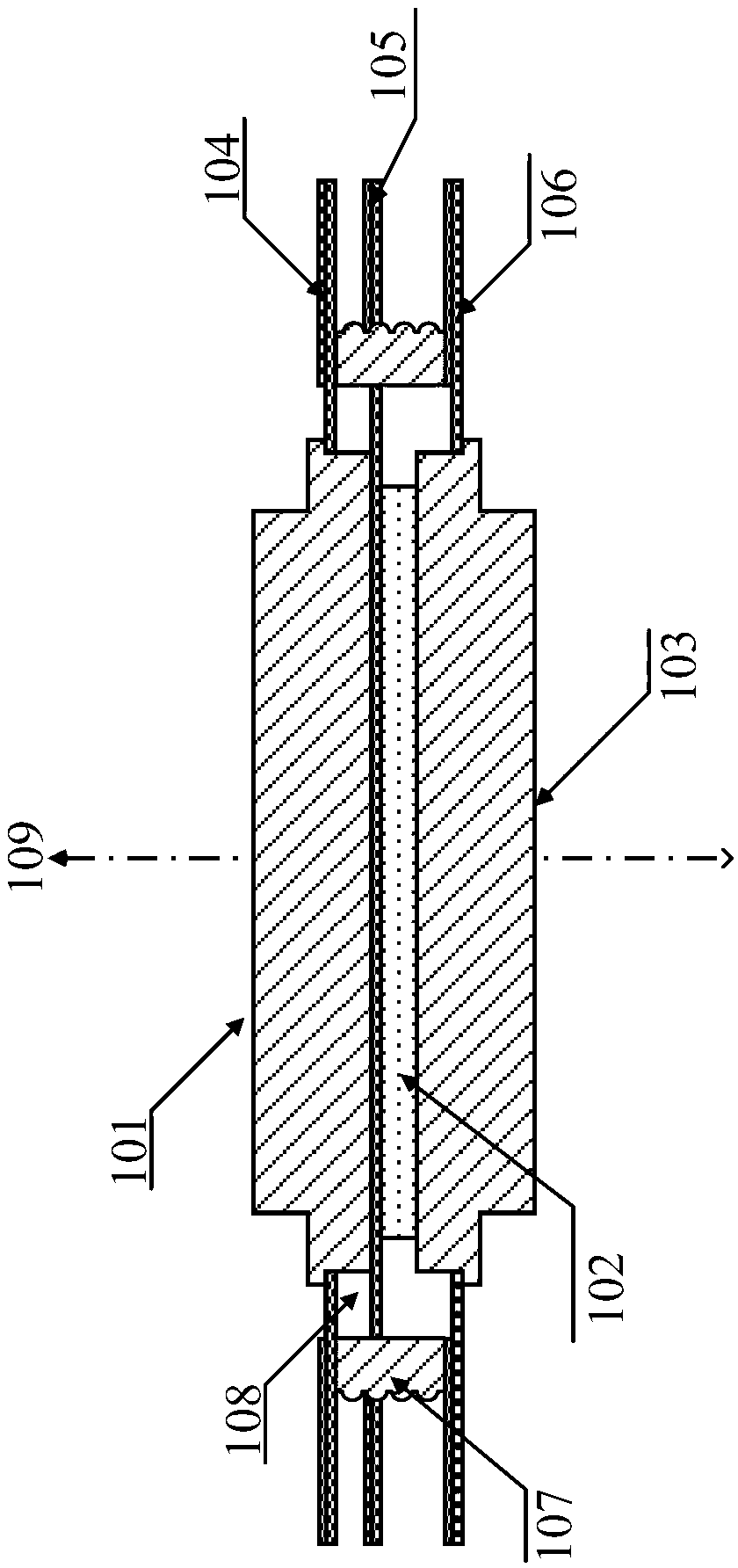 High-power whole wafer flat plate pressure welding type encapsulating structure and method thereof