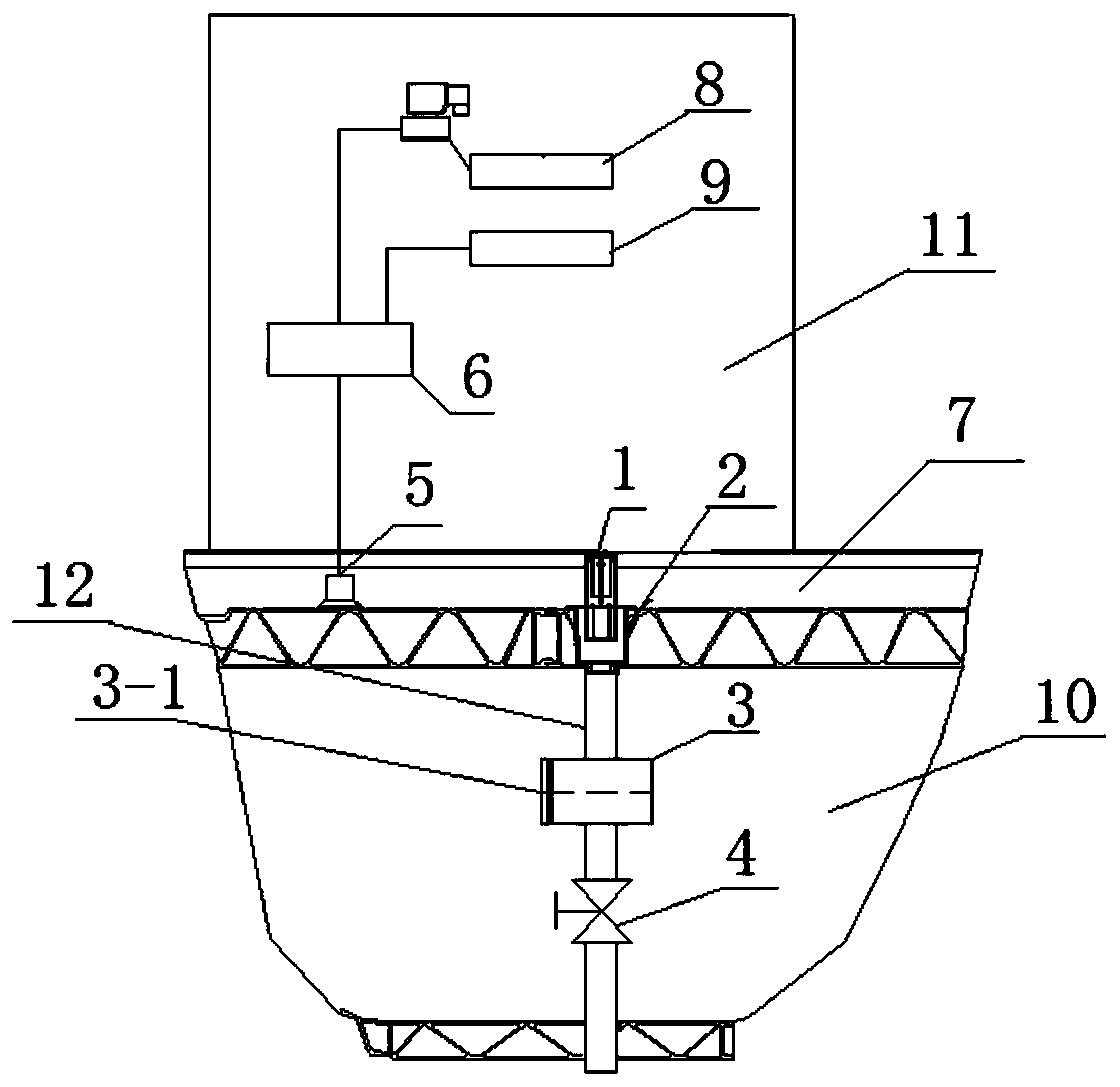 Automatic water draining structure for track vehicle floor