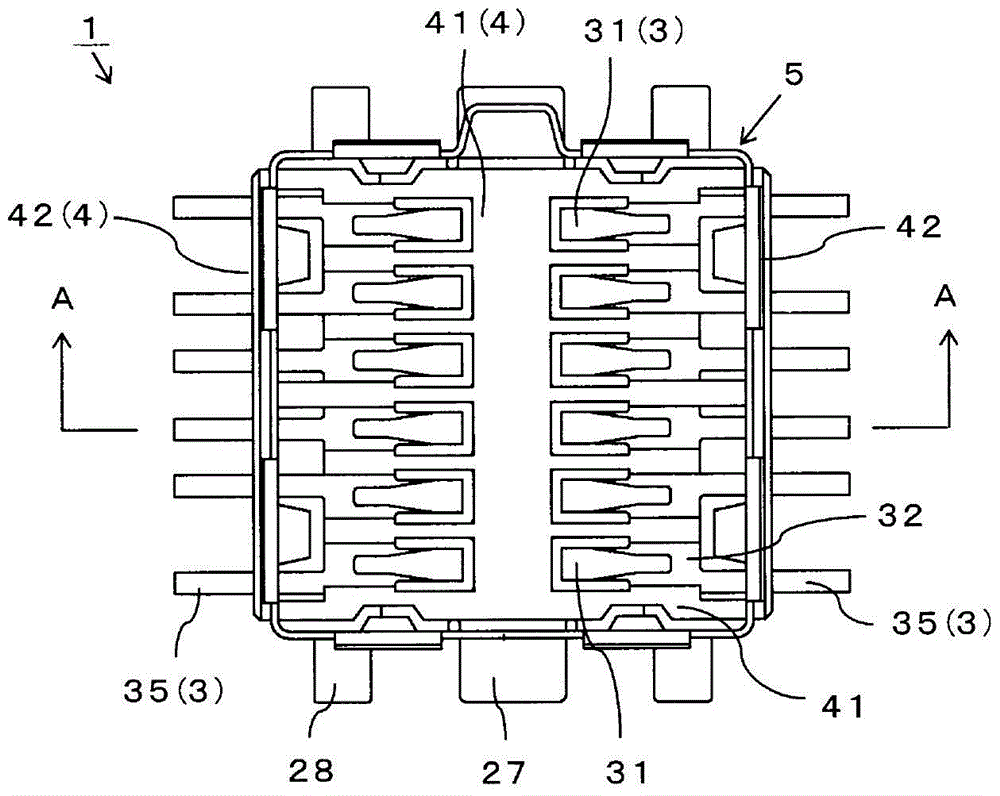 Straight-through motherboard socket and manufacturing method thereof