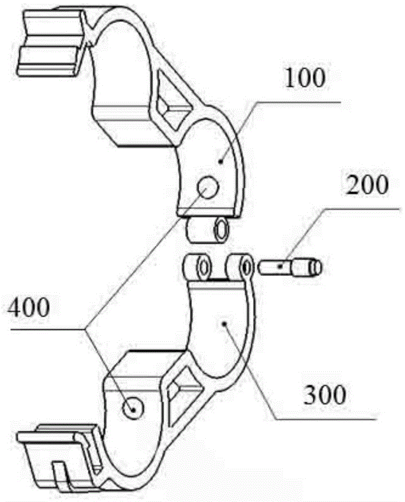 A closed pipe clamp that can be turned over freely for automobile inner wiring harness