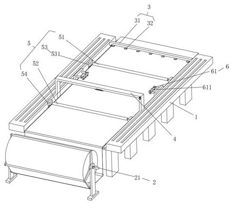 A screen printing automatic spreading device and spreading method thereof