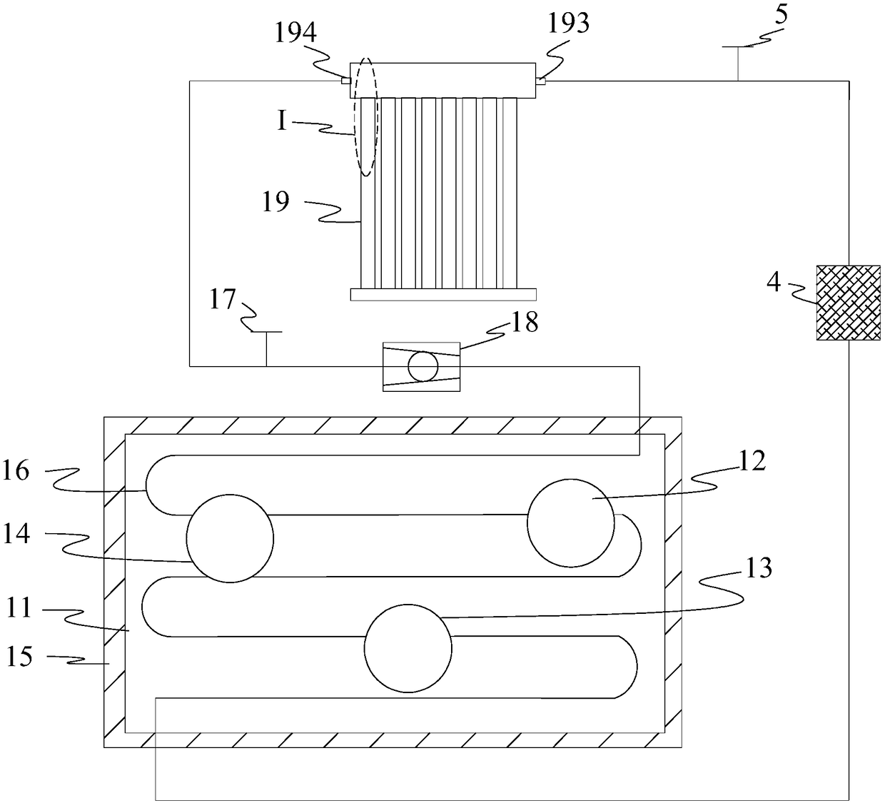 Solar two-traction wire separating structure for wire drawing machine for sunshade net