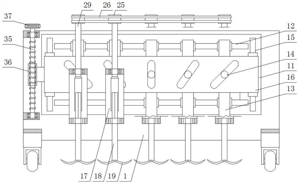 Agricultural equidistant adjustable weeding equipment