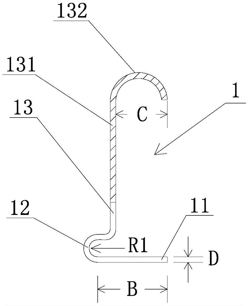 A C-type hair-fin condenser