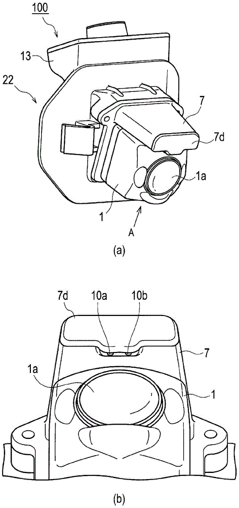 Vehicle-mounted-camera cleaning device, and vehicle-mounted-camera cleaning method