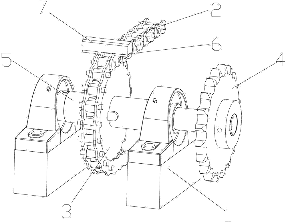 Chain conveying device