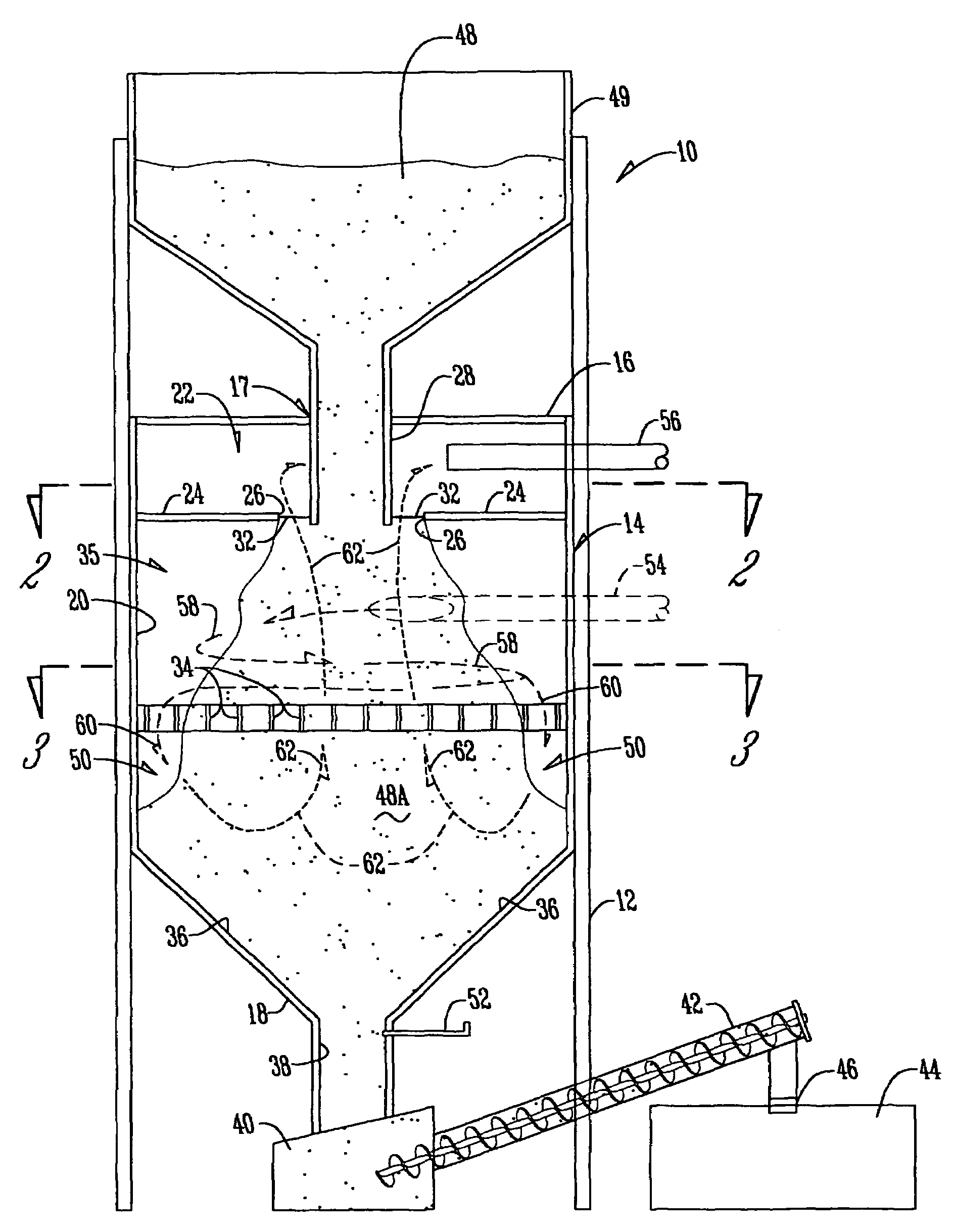 Method and apparatus for filtering gas with a moving granular filter bed