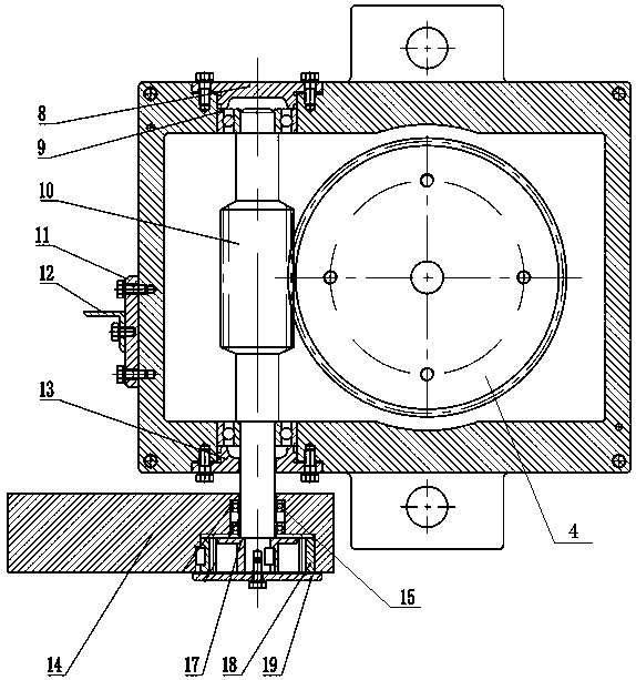 An automatic rotating device for the polished rod of the pumping unit