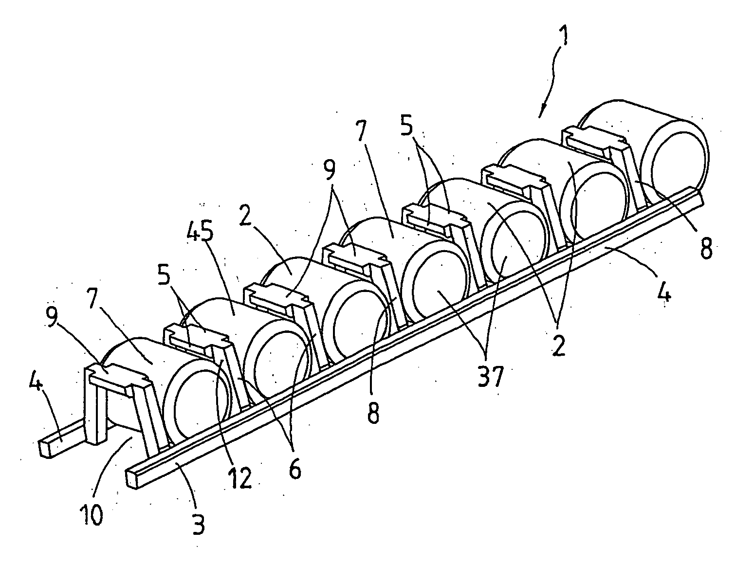 Roller chain and guide unit having the same therein