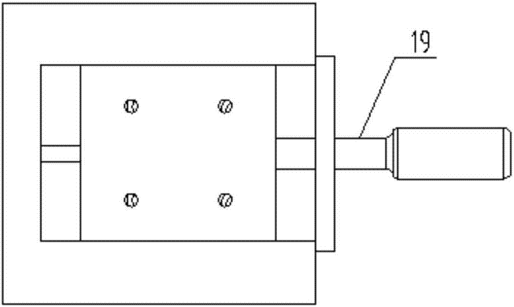 Self-oil gathering enhancing type roller path surface and preparation method thereof