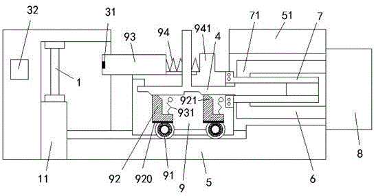 Loading device for contact alarming and using method thereof