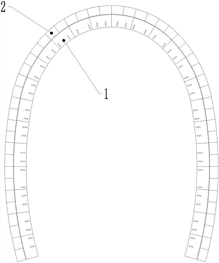 Tunnel secondary lining width adjustable concrete end mold and adjusting method thereof