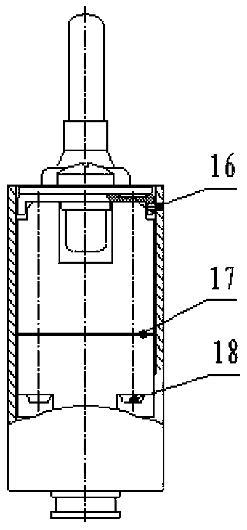 High-current toggle switch with electromagnetic shielding characteristic