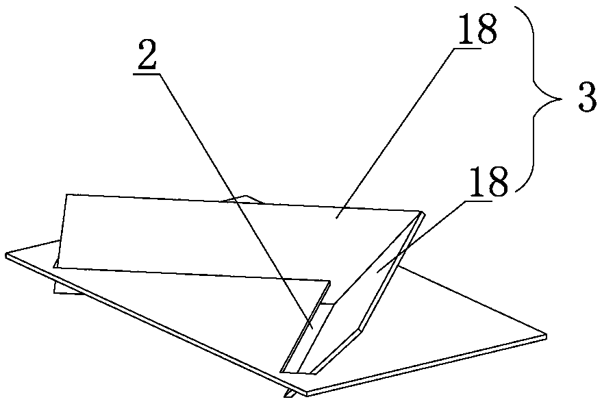 Two-stage mechanical sand recycling device