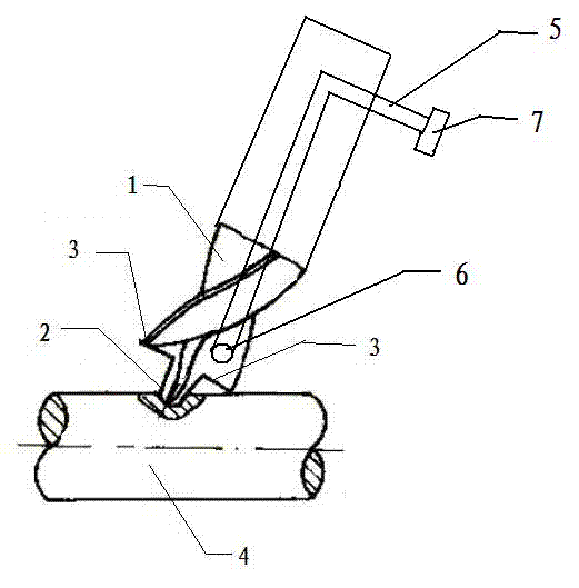 Inclined drill bit with suction device