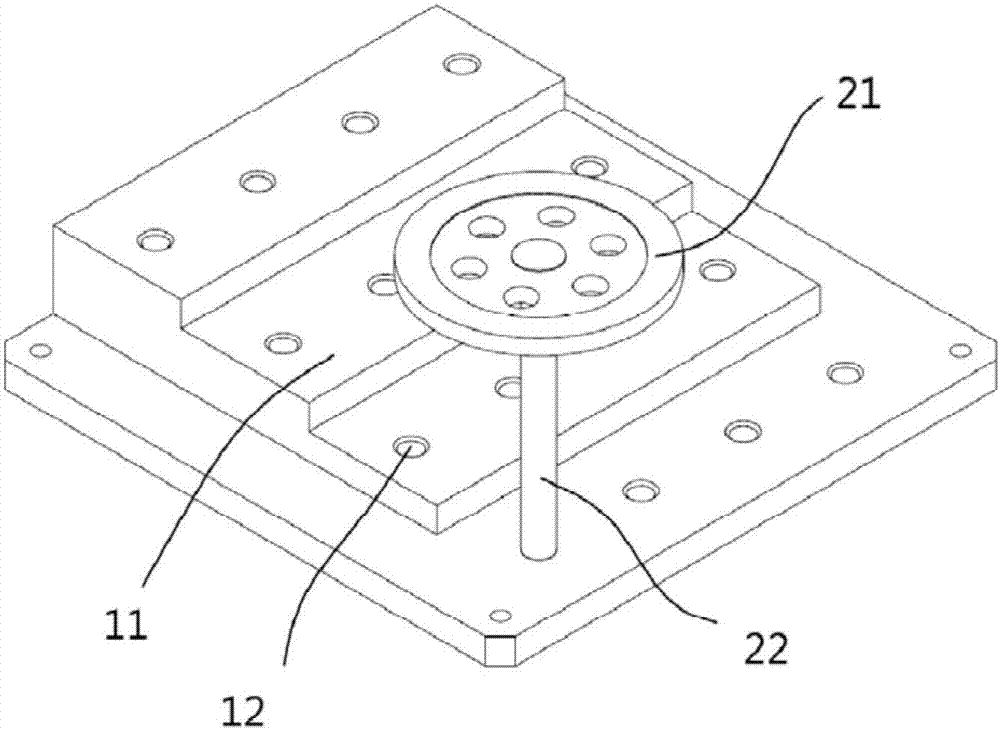 Correcting tool and correcting method for rod length parameter of industrial robot