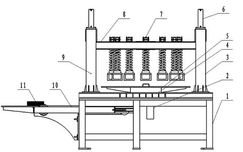 Hydraulic rotary koji pressing machine and pressing method thereof